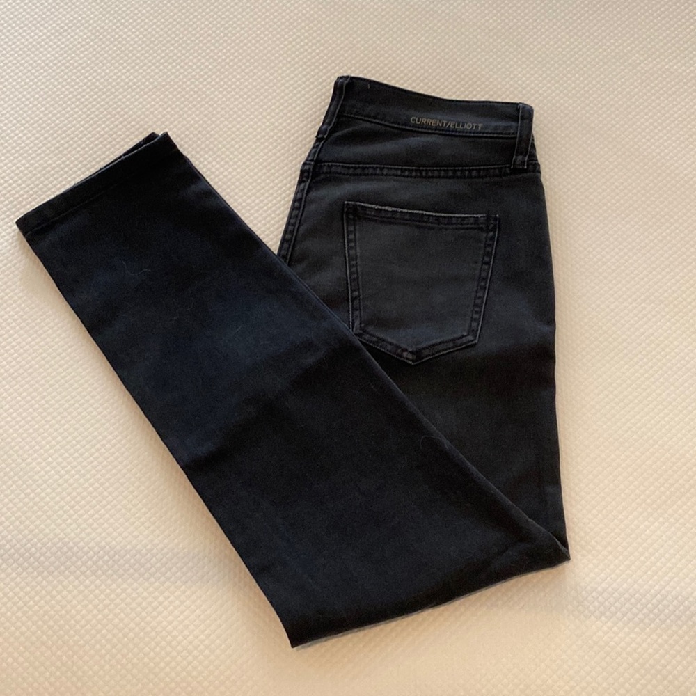 Current/Elliott Black Boyfriend Jeans Super Soft Mild Distressing EUC Size 25